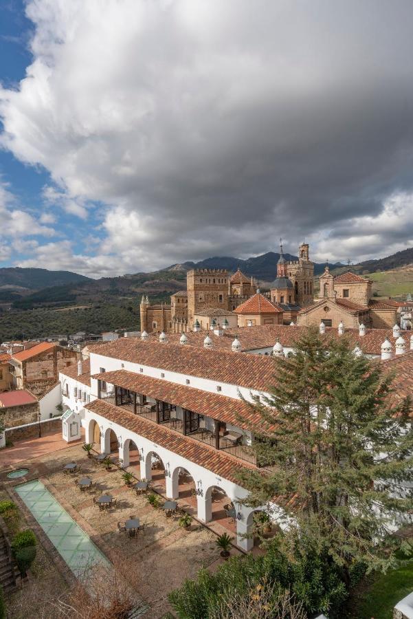 Parador De Guadalupe Гвадалупе Екстер'єр фото